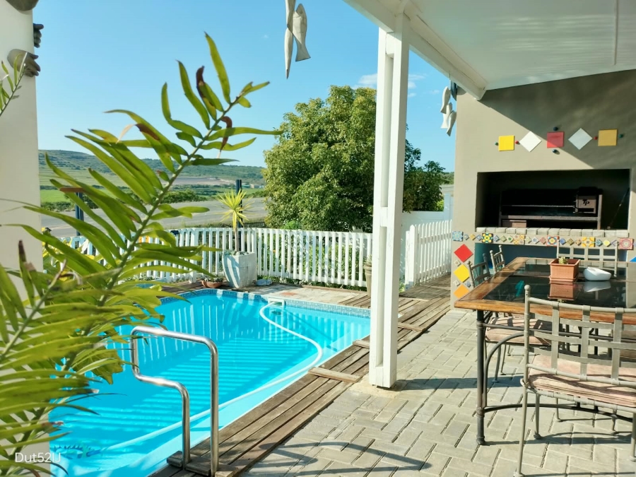2 Bedroom Property for Sale in Reebok Western Cape